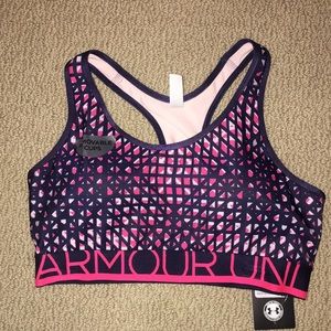 Under armour sports bra. Bundle for discount!